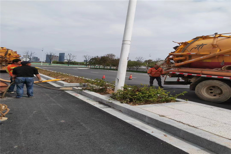 齐干却勒街道雨水管道清淤-污水管道清洗